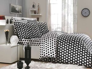 Pościel satynowa 160x200 Darymex tango black kropki