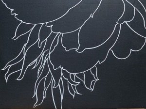 Pościel satynowa 200x220 czarna z czerwonym kwiatem