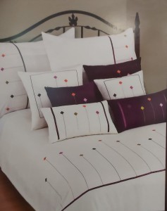 Komplet pościeli z haftem 160x200 fiolet/krem