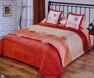 Narzuta satynowa 180x220 z poszewkami Cal peach brzoskwinia